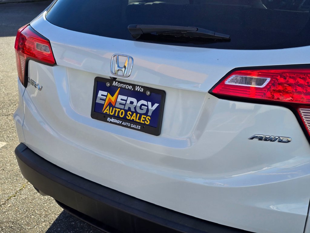 Used 2018 Honda HR-V EX image 16