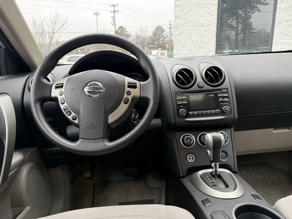 Used 2013 Nissan Rogue SV image 8