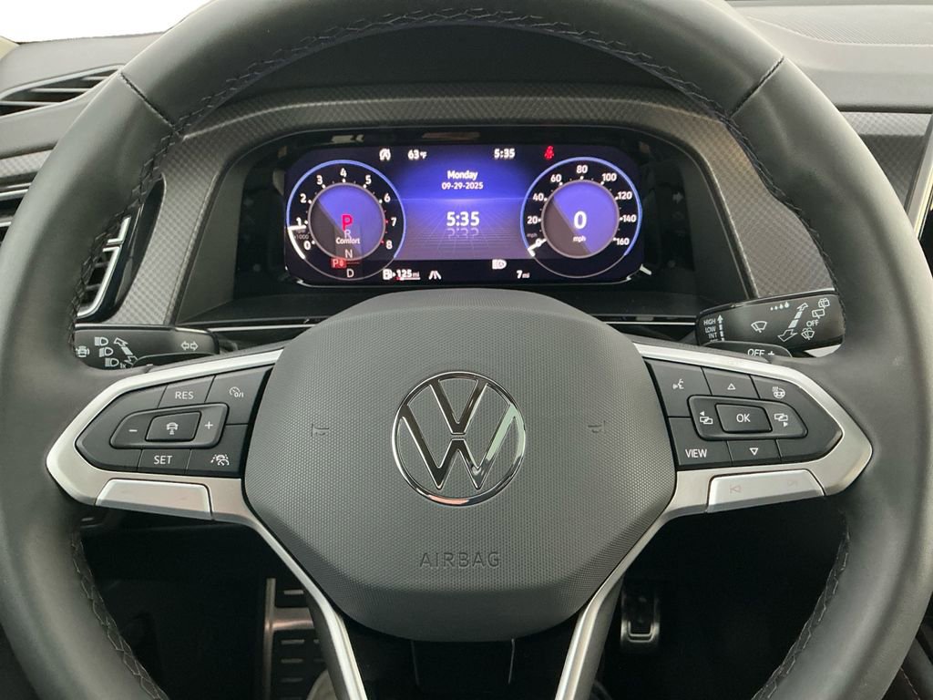 New 2026 Volkswagen Atlas Peak Edition image 24