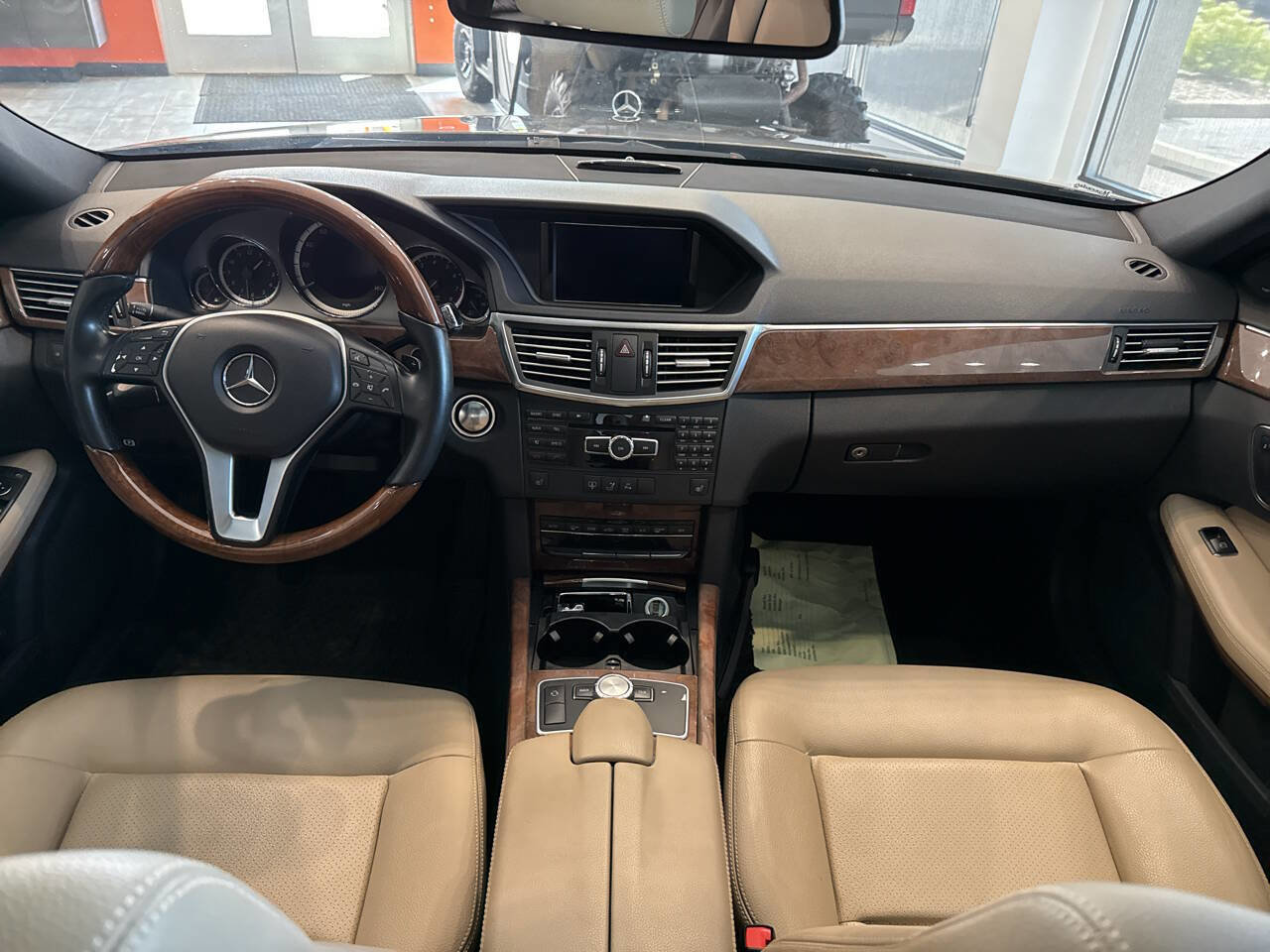 Used 2013 Mercedes-Benz E 350 4MATIC Sedan w/ Premium 1 Pkg image 31