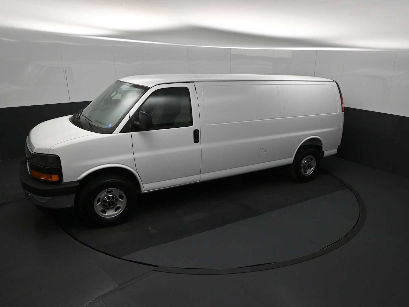 New 2026 GMC Savana 3500 Extended w/ Driver Convenience Package RWD image 26