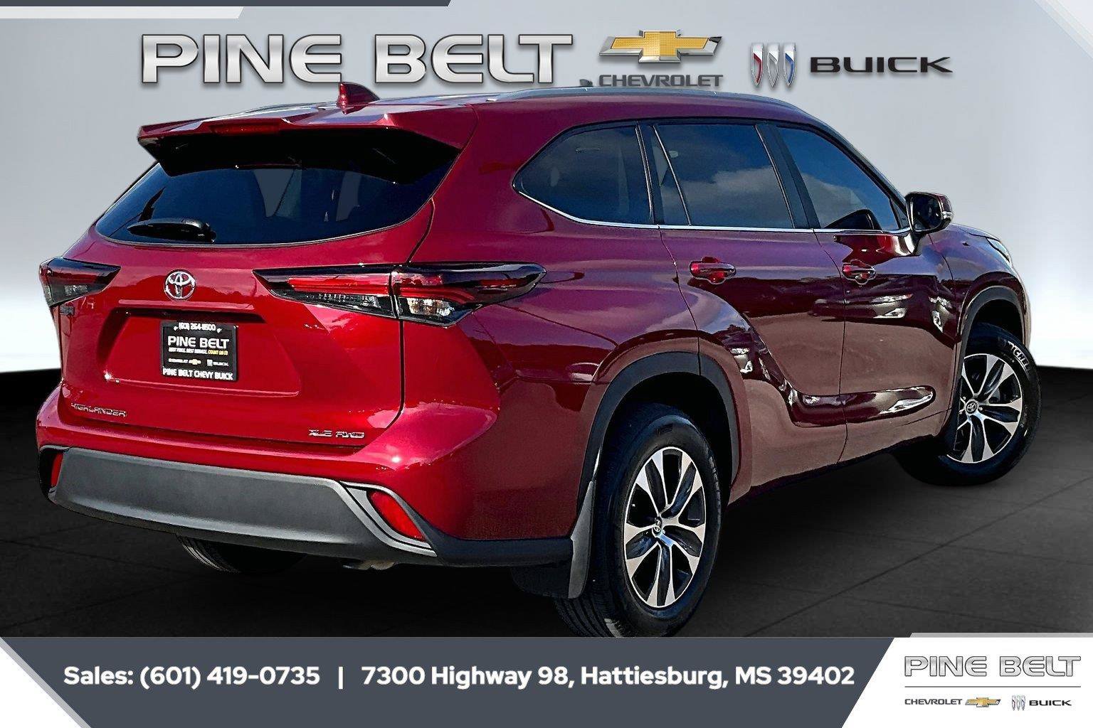 Used 2026 Toyota Highlander XLE AWD/4WD image 11