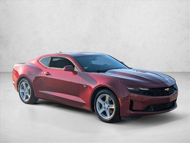 Used 2019 Chevrolet Camaro LT w/ Technology Package RWD image 3