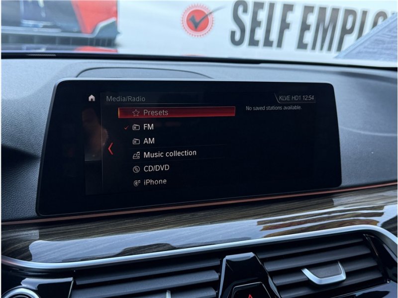 Used 2017 BMW 530i 530i Sedan 4D image 47