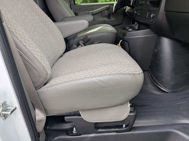 New 2026 Chevrolet Express 2500 w/ Driver Convenience Package RWD image 26