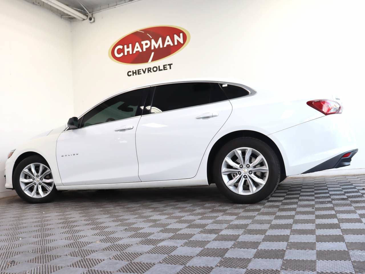 Certified 2022 Chevrolet Malibu LT FWD image 3