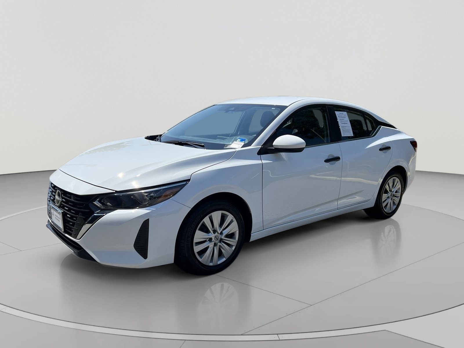 Used 2025 Nissan Sentra S FWD image 1