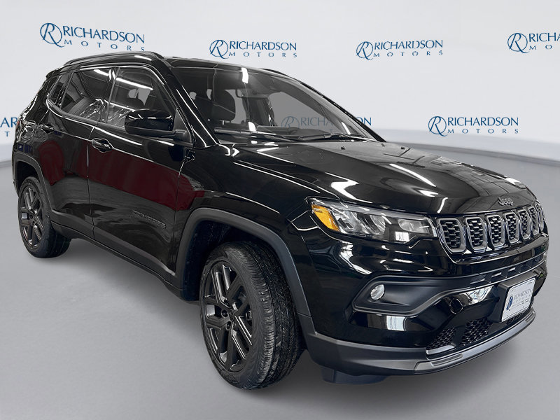 New 2026 Jeep Compass Latitude image 3