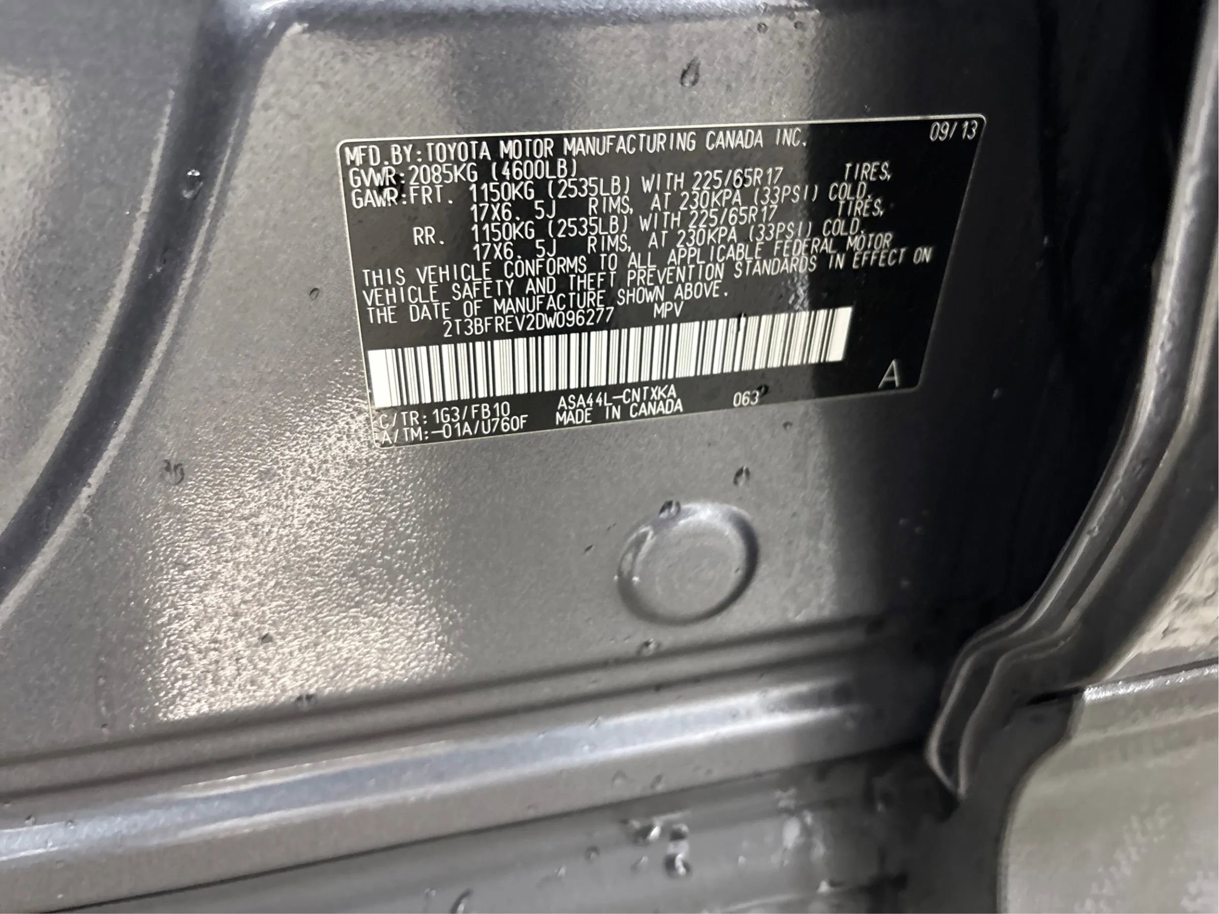 Used 2013 Toyota RAV4 LE AWD/4WD image 28