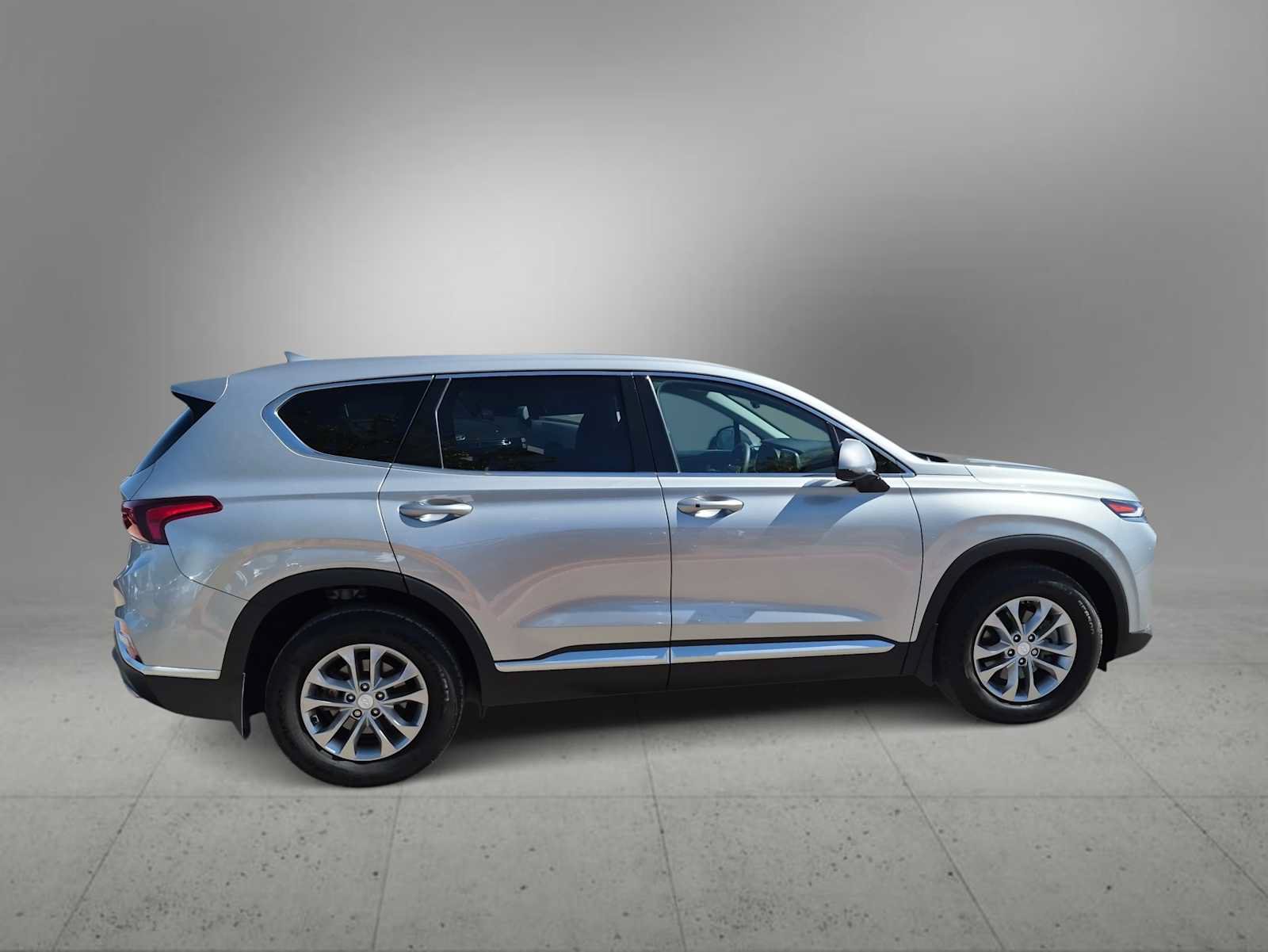 Used 2020 Hyundai Santa Fe SEL FWD image 9