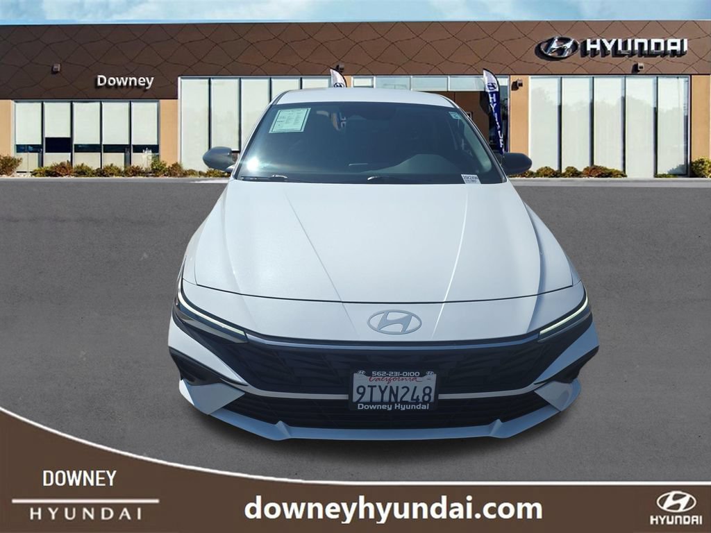 Used 2025 Hyundai Elantra Sport w/ Cargo Package FWD image 8