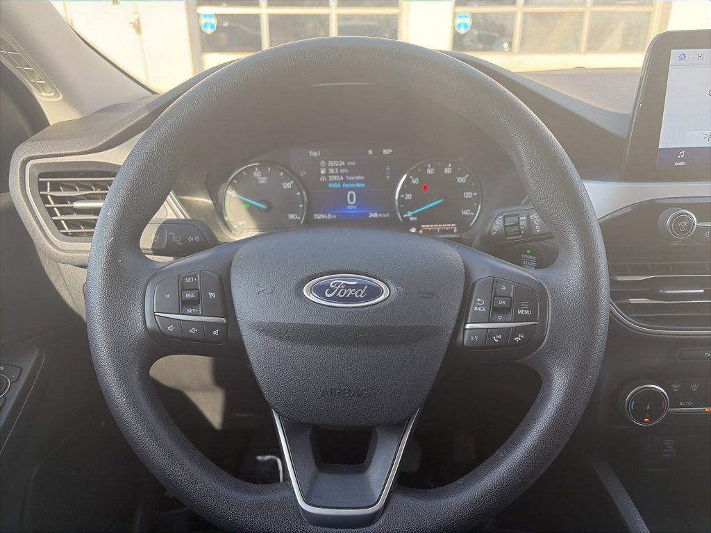 Used 2022 Ford Escape SE image 25