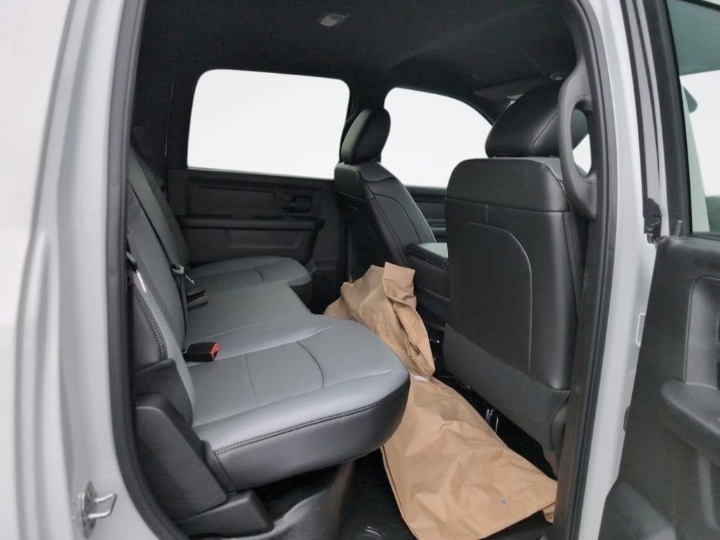 New 2025 RAM 5500 Tradesman w/ Safety Group AWD/4WD image 11
