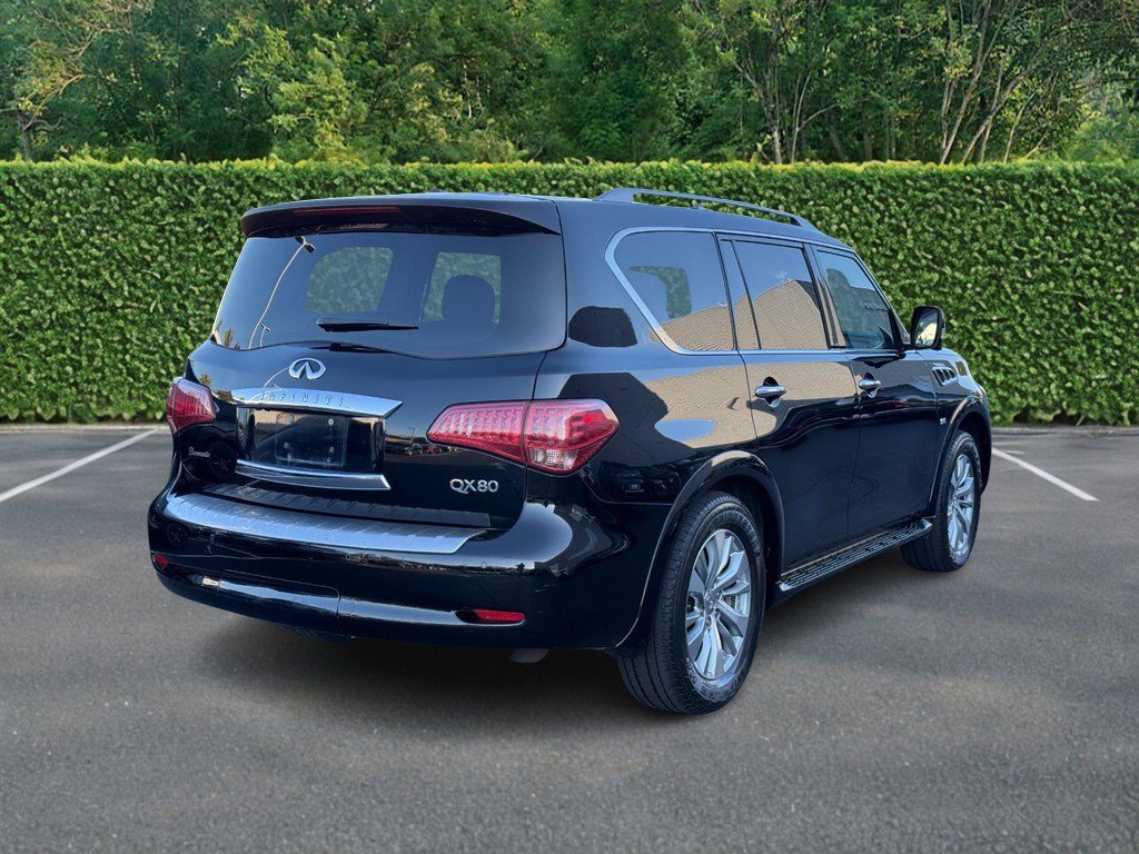Used 2017 INFINITI QX80 4WD image 3