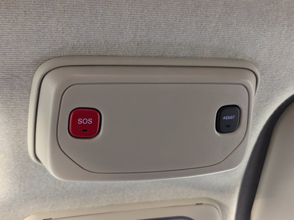 Used 2024 RAM ProMaster 2500 w/ Convenience Group FWD image 8