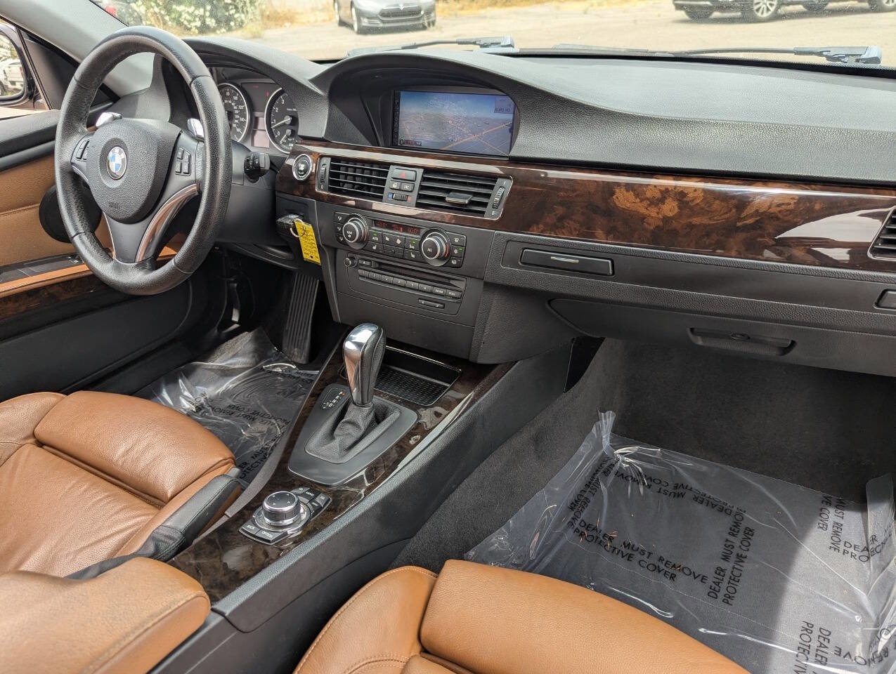 Used 2010 BMW 335i Coupe image 13