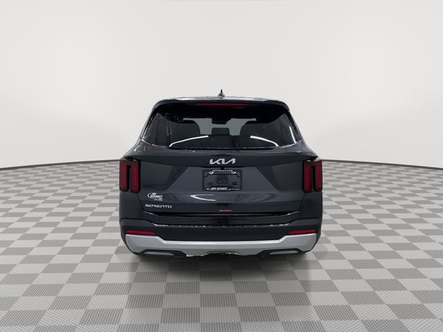 Used 2026 Kia Sorento LX image 9