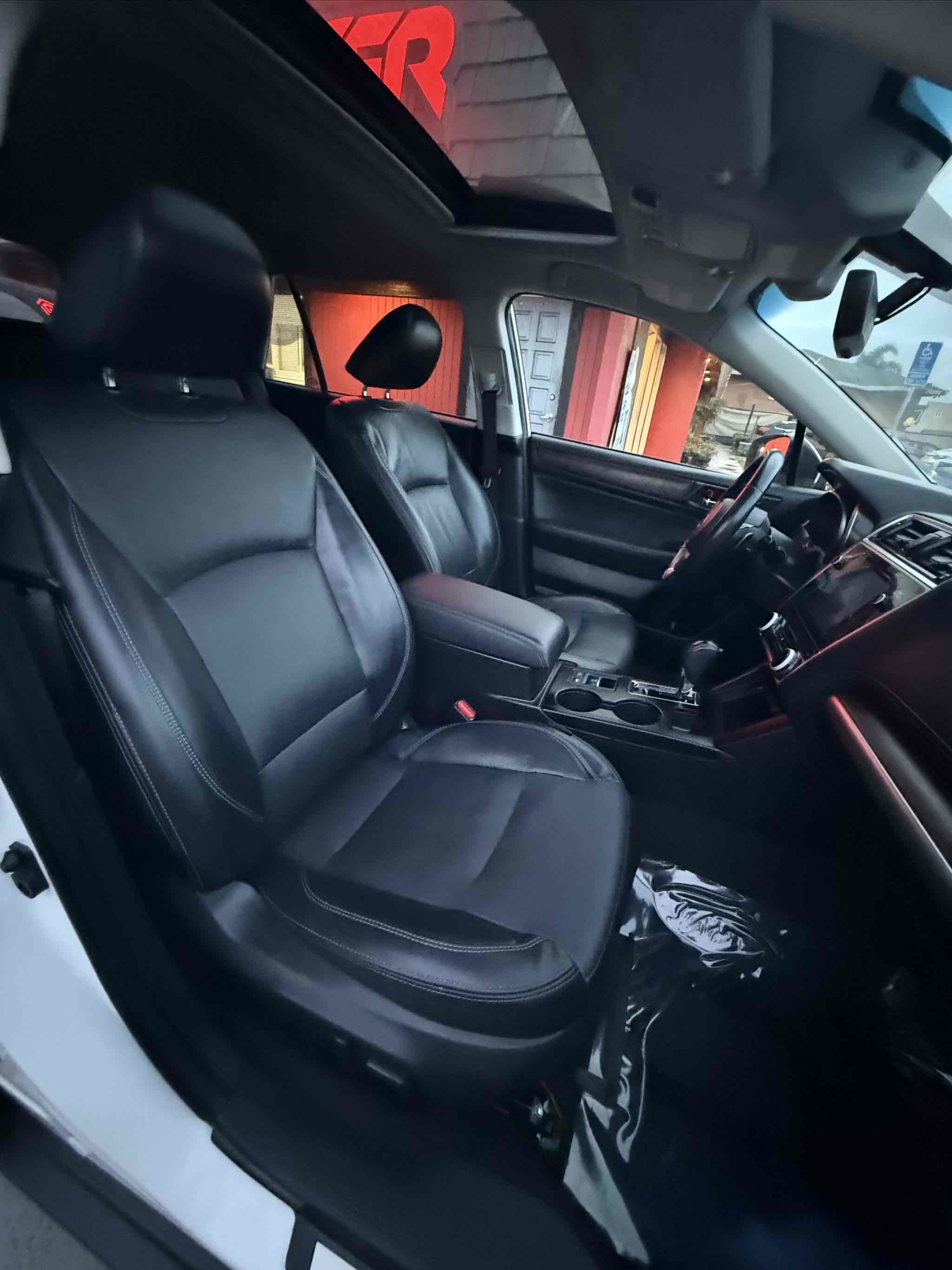 Used 2018 Subaru Outback 2.5i Limited image 45