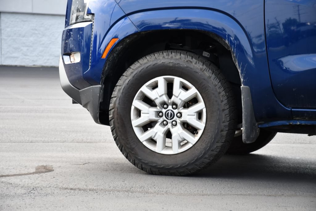 Used 2022 Nissan Frontier SV AWD/4WD image 12