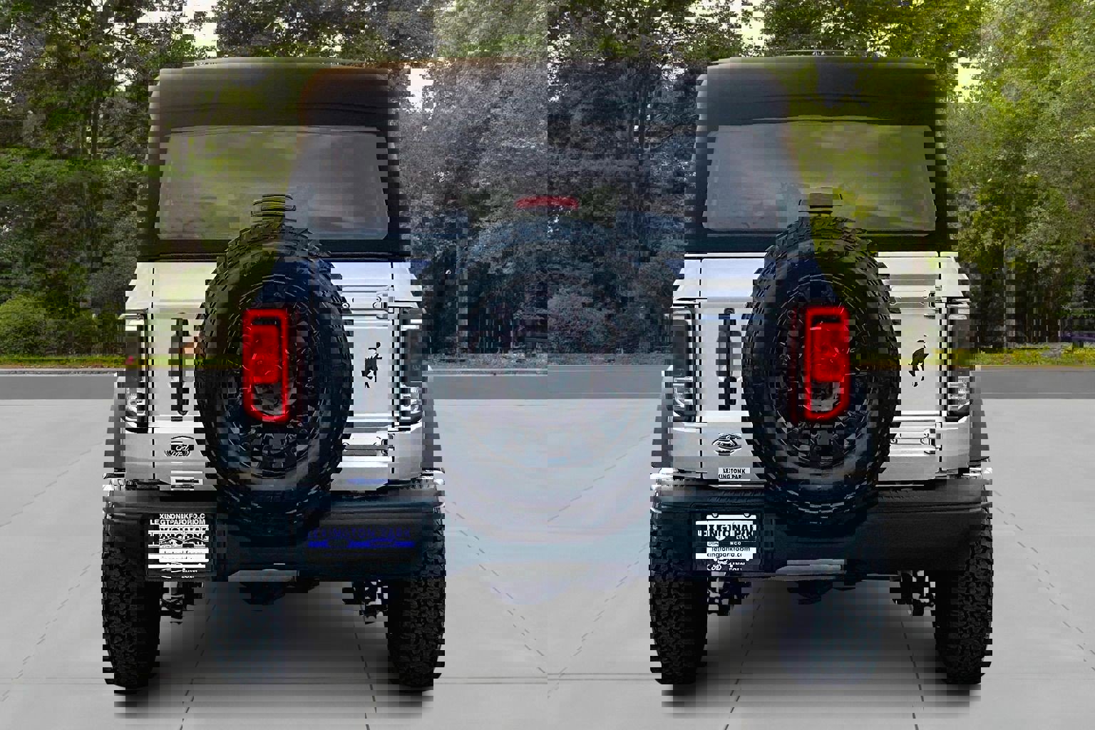 Certified 2022 Ford Bronco Black Diamond image 6