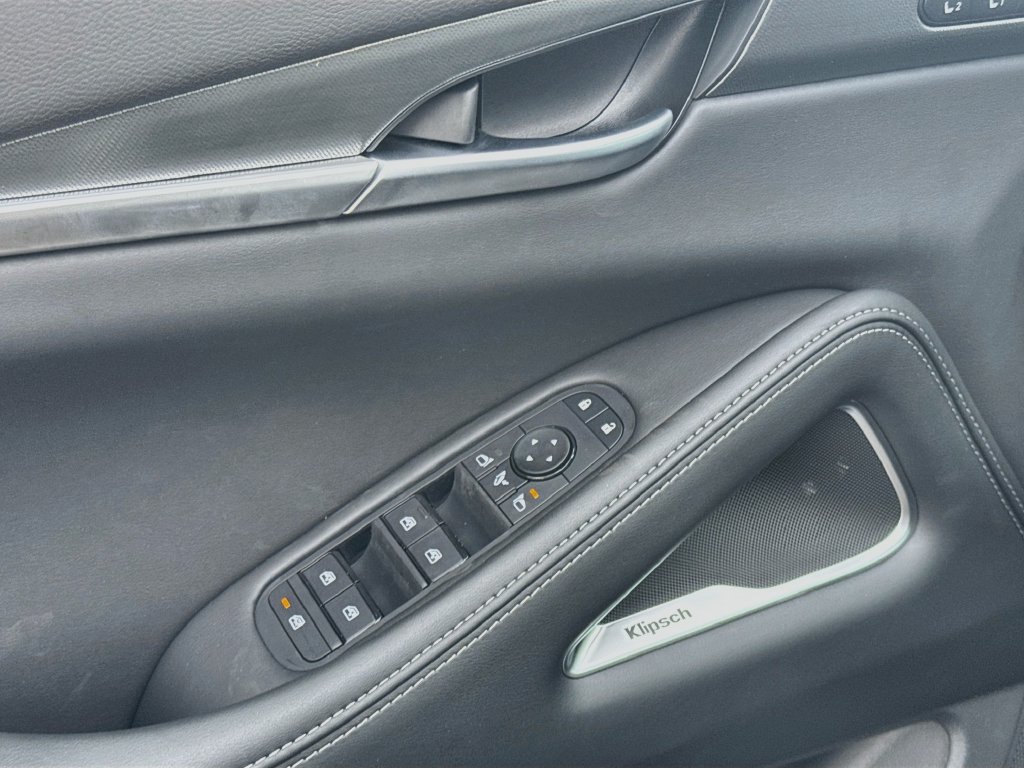 New 2027 INFINITI QX60 Luxe w/ Cargo Package FWD image 18