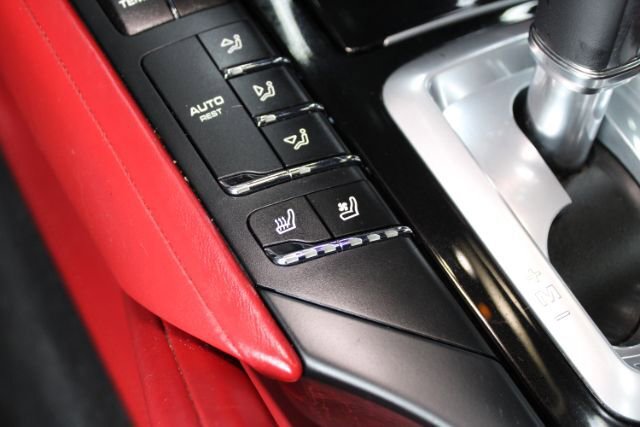 Used 2015 Porsche Cayenne S AWD/4WD image 16