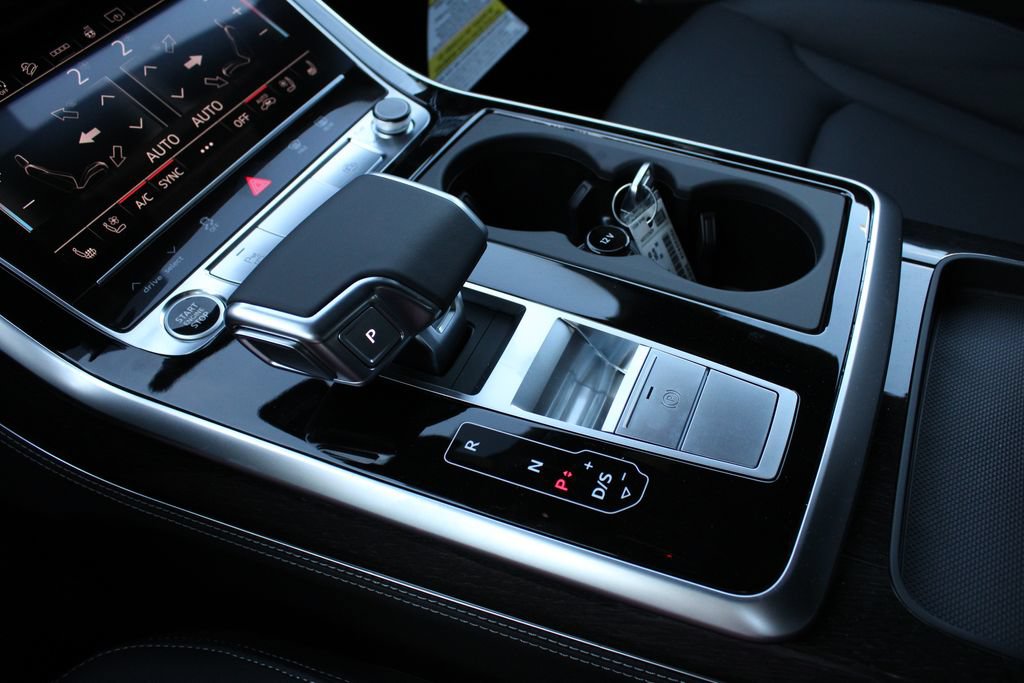 New 2026 Audi Q8 Premium Plus AWD/4WD image 17
