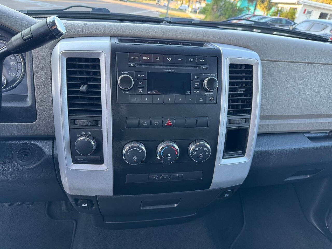 Used 2009 Dodge Ram 1500 Truck SLT image 14