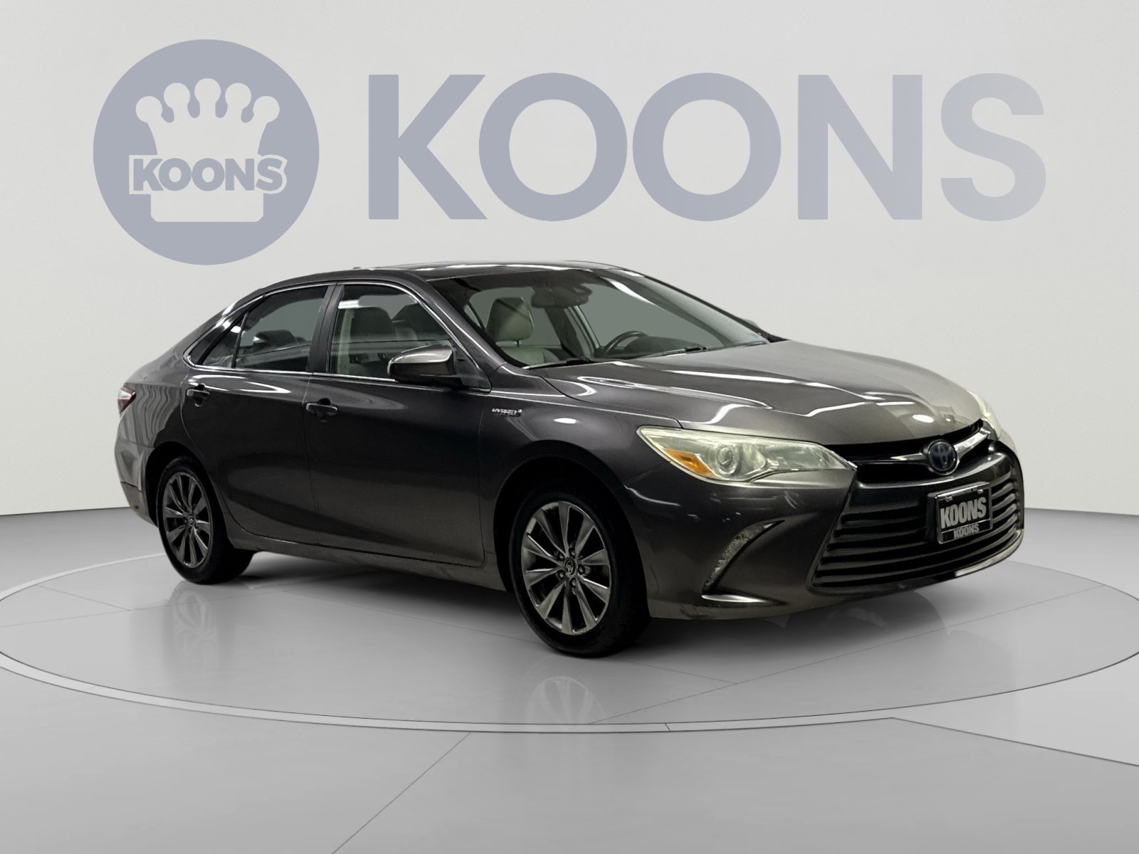 Used 2015 Toyota Camry XLE w/ Moonroof Package FWD image 22