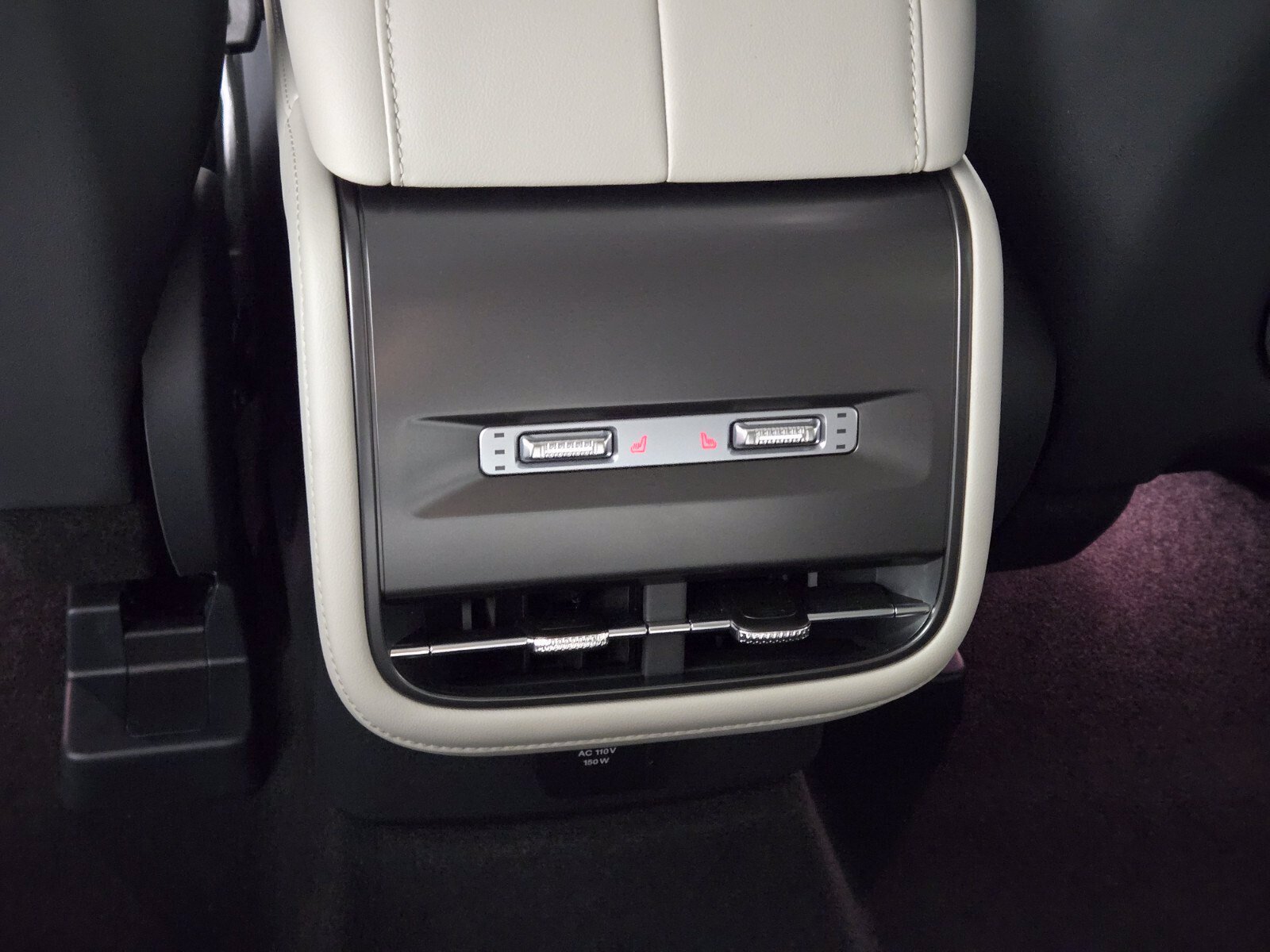 New 2026 Lincoln Nautilus Reserve AWD/4WD image 17