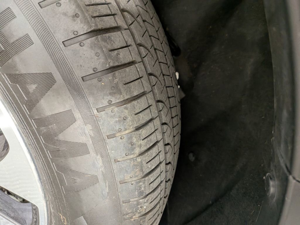 Used 2025 Subaru Outback Premium image 15