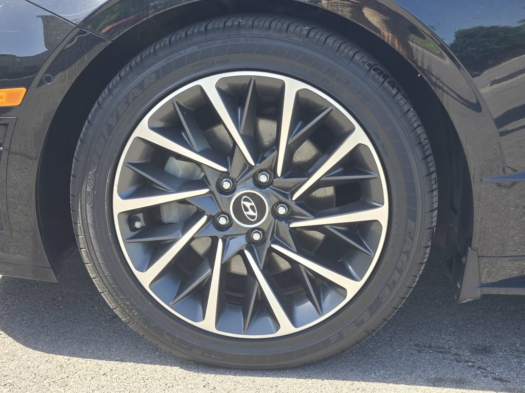 Certified 2021 Hyundai Sonata Limited FWD image 8