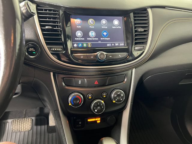 Used 2018 Chevrolet Trax LT w/ LT Convenience Package FWD image 18