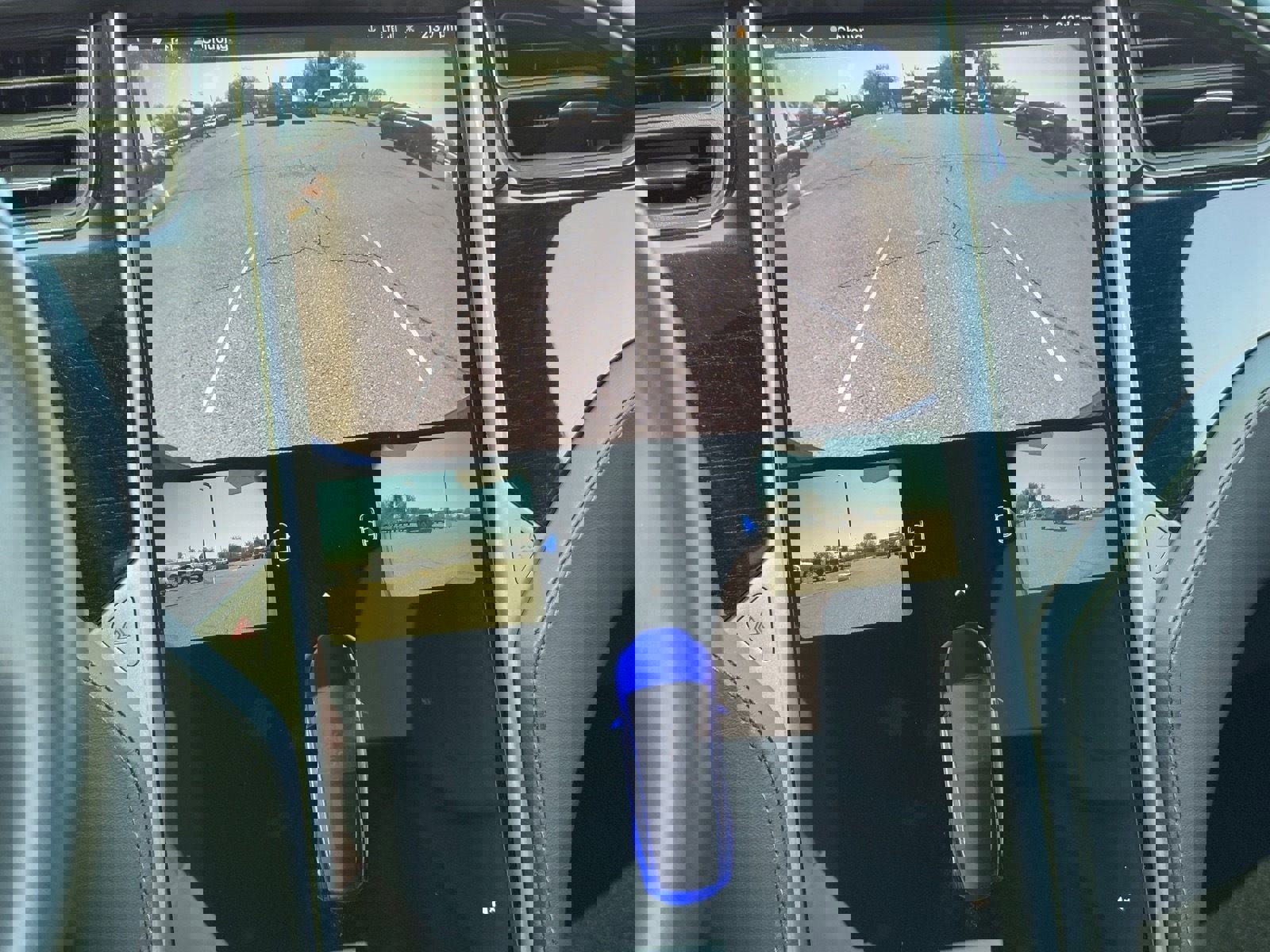 Used 2018 Tesla Model X 75D image 25