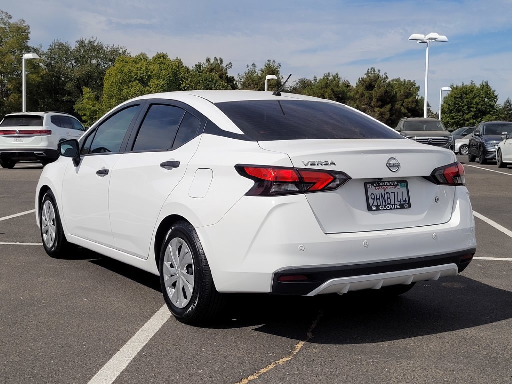 Used 2023 Nissan Versa S w/ Trunk Package FWD image 8