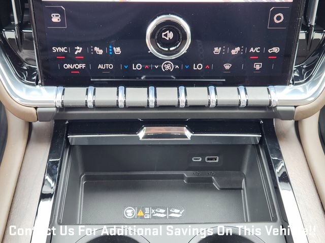 New 2026 GMC Yukon Denali Ultimate AWD/4WD image 15