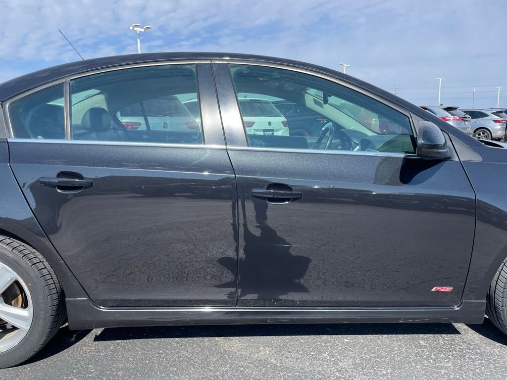 Used 2015 Chevrolet Cruze LT w/ Sun, Sound and Sport Package image 28