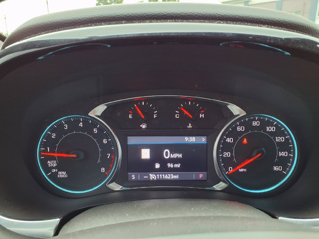 Used 2023 Chevrolet Traverse LT w/ LT Premium Package FWD image 11