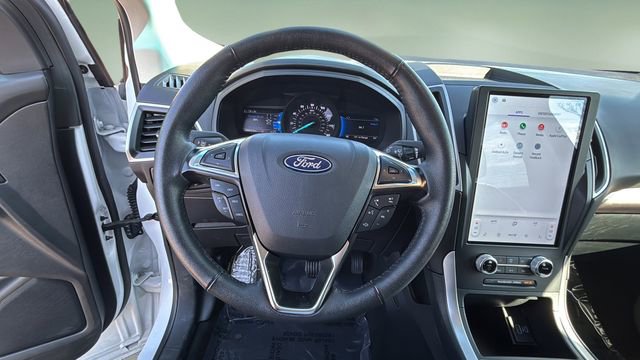 Used 2024 Ford Edge SEL AWD/4WD image 11