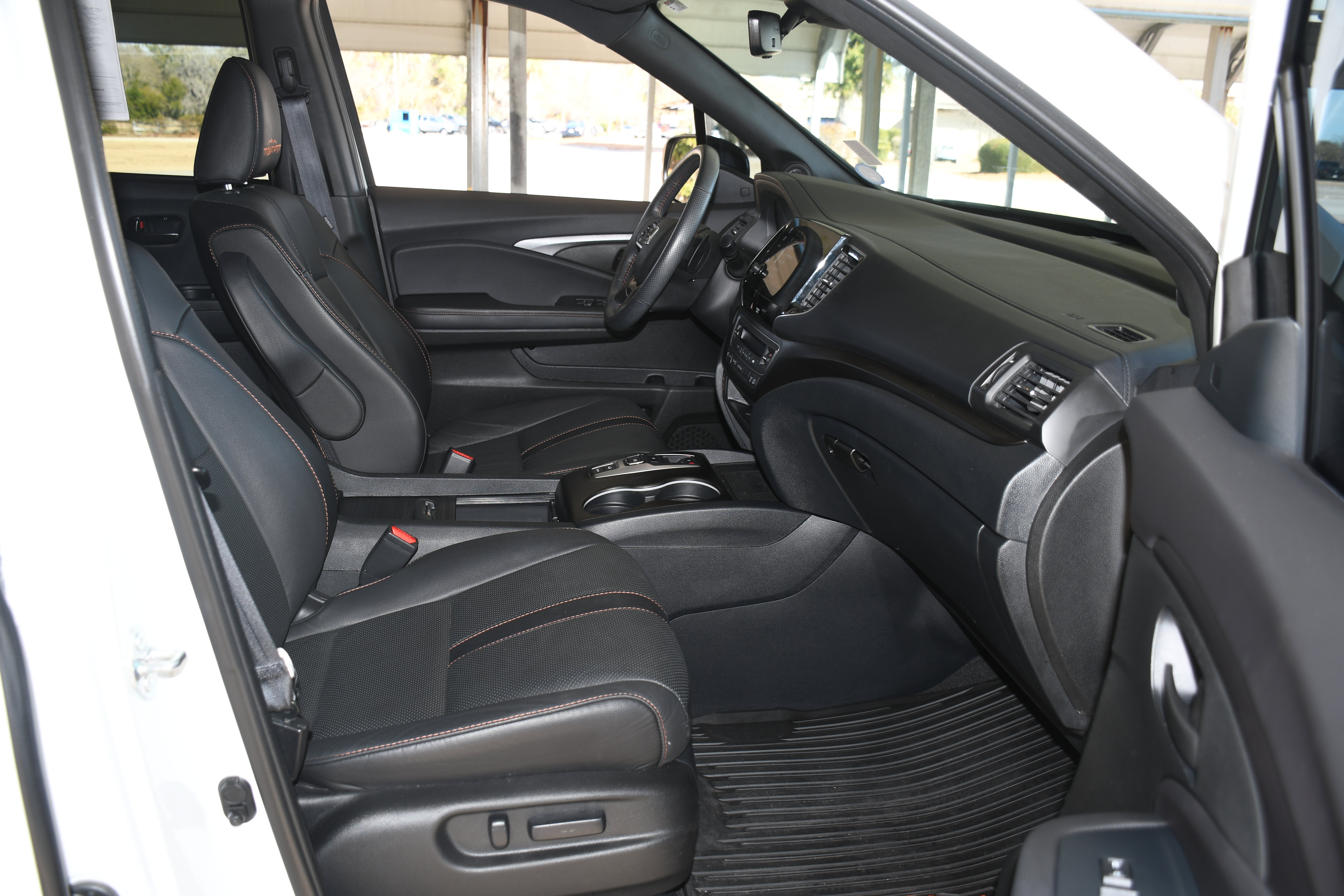 Used 2023 Honda Passport TrailSport image 22