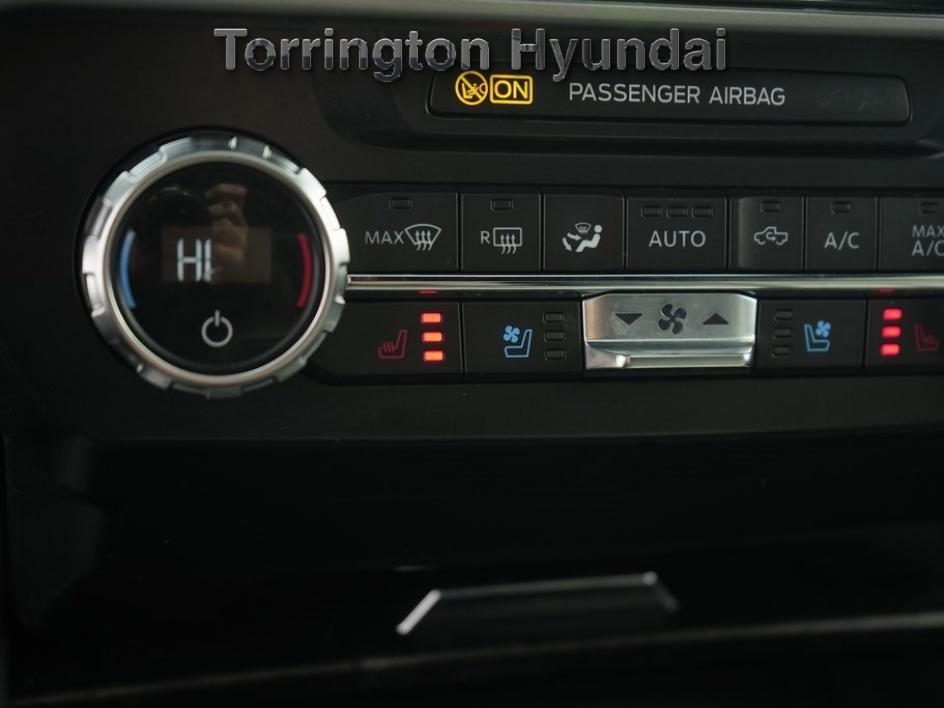 Used 2022 Ford F350 Lariat w/ Lariat Ultimate Package image 19