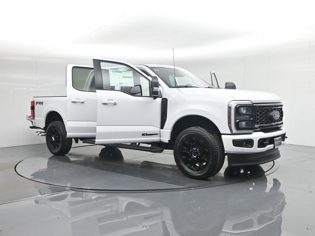 New 2026 Ford F250 Lariat w/ Black Appearance Package image 40