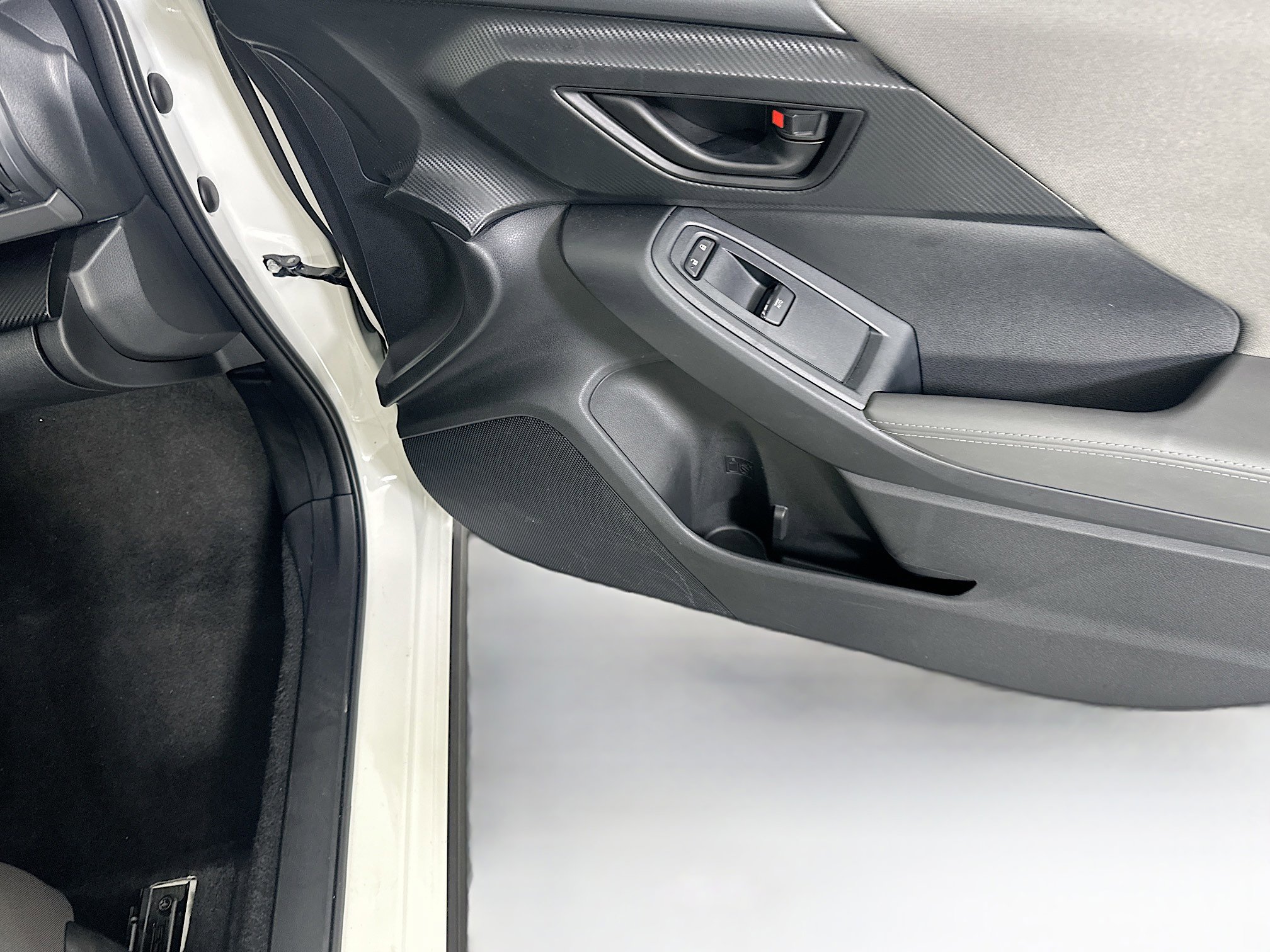 Used 2024 Subaru Crosstrek 2.0i Premium image 30