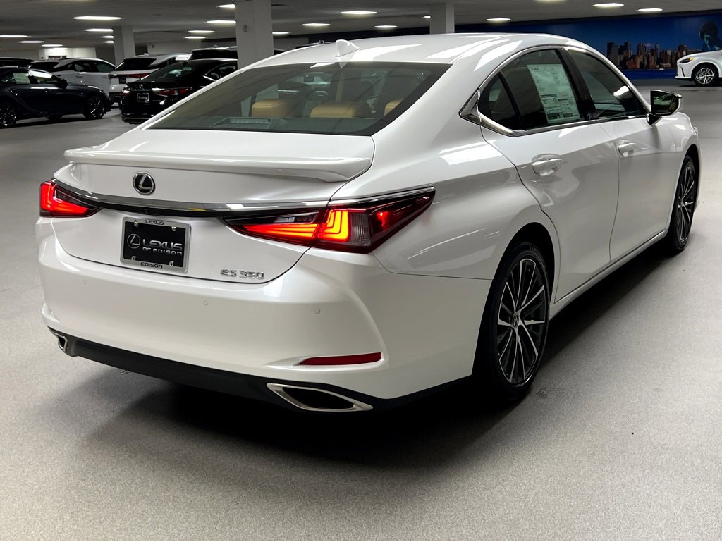 New 2025 Lexus ES 350 w/ Premium Package image 7