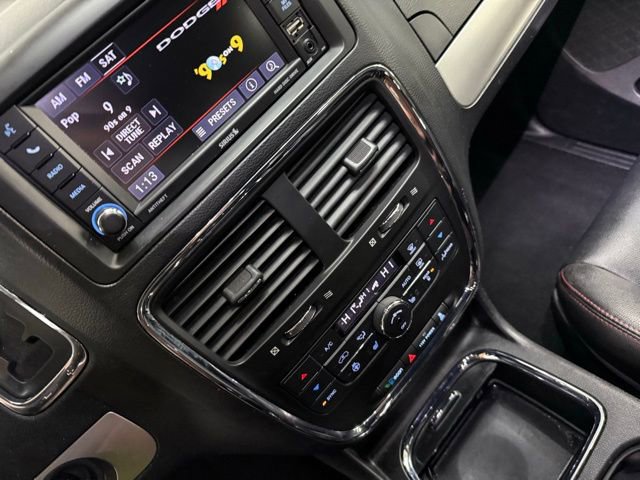 Used 2019 Dodge Grand Caravan GT image 26