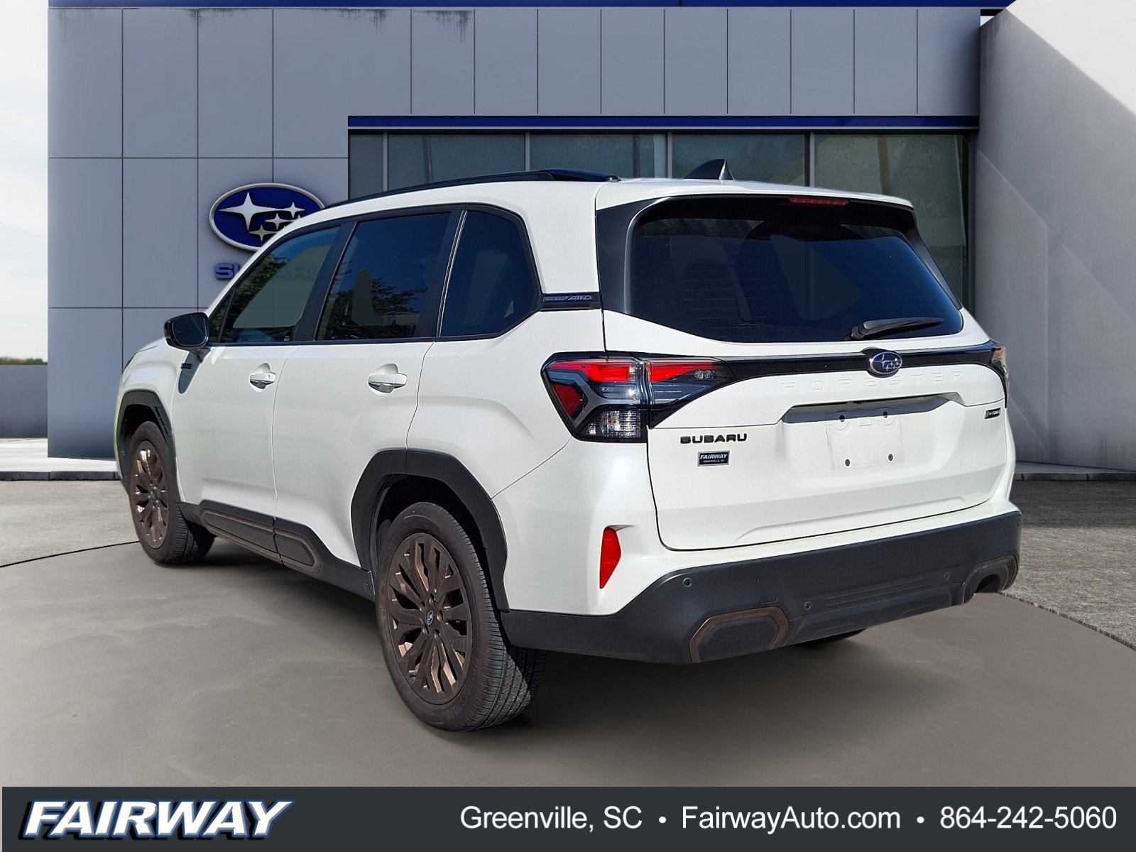 Used 2025 Subaru Forester Sport AWD/4WD image 3
