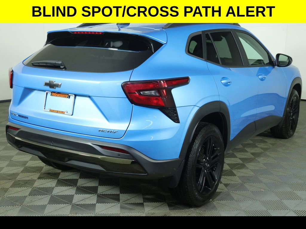 Used 2025 Chevrolet Trax ACTIV w/ Driver Confidence Package image 13