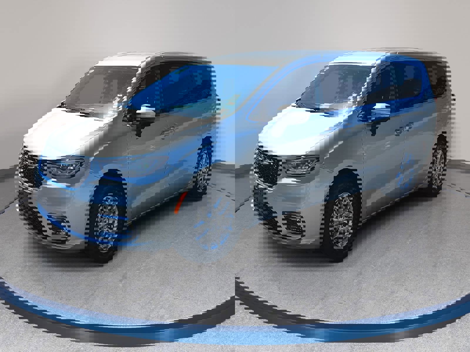 Used 2023 Chrysler Pacifica Touring-L image 1