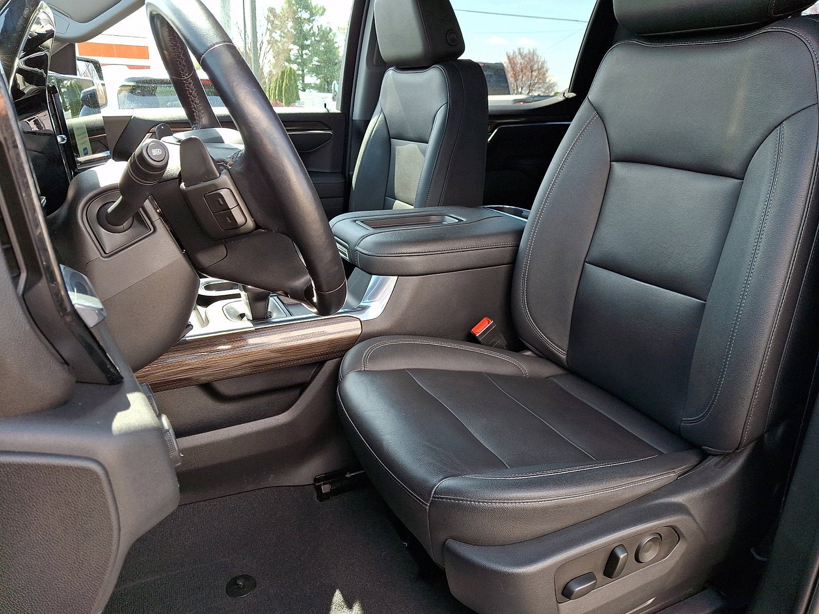 Used 2022 Chevrolet Silverado 1500 LT Trail Boss w/ LT Trail Boss Premium Package image 12