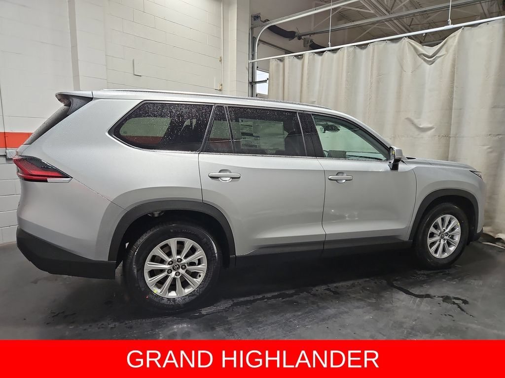 New 2026 Toyota Grand Highlander AWD image 9